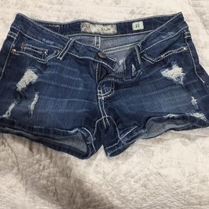 BKE women’s shorts